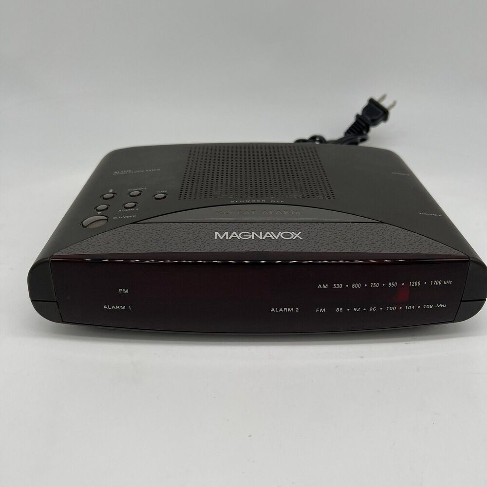 Magnavox AJ3240 Alarm Clock AM/FM Radio Digital - Black